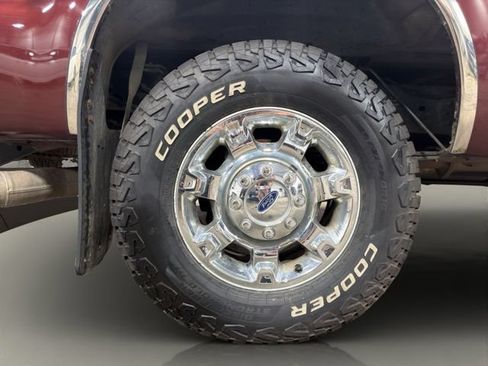 Used 2012 Ford F250 Lariat w/ Chrome Pkg AWD/4WD image 34