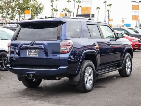 Used 2020 Toyota 4Runner SR5 w/ Wilderness Package AWD/4WD image 4