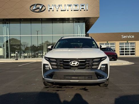 Used 2025 Hyundai Tucson SEL image 2