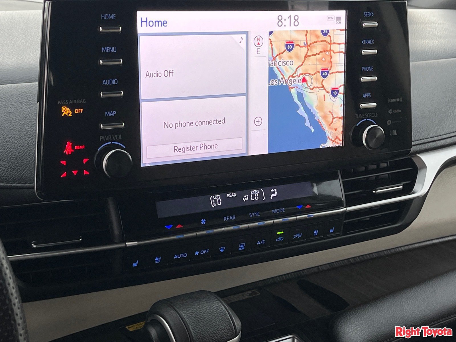 Certified 2023 Toyota Sienna Limited FWD image 27