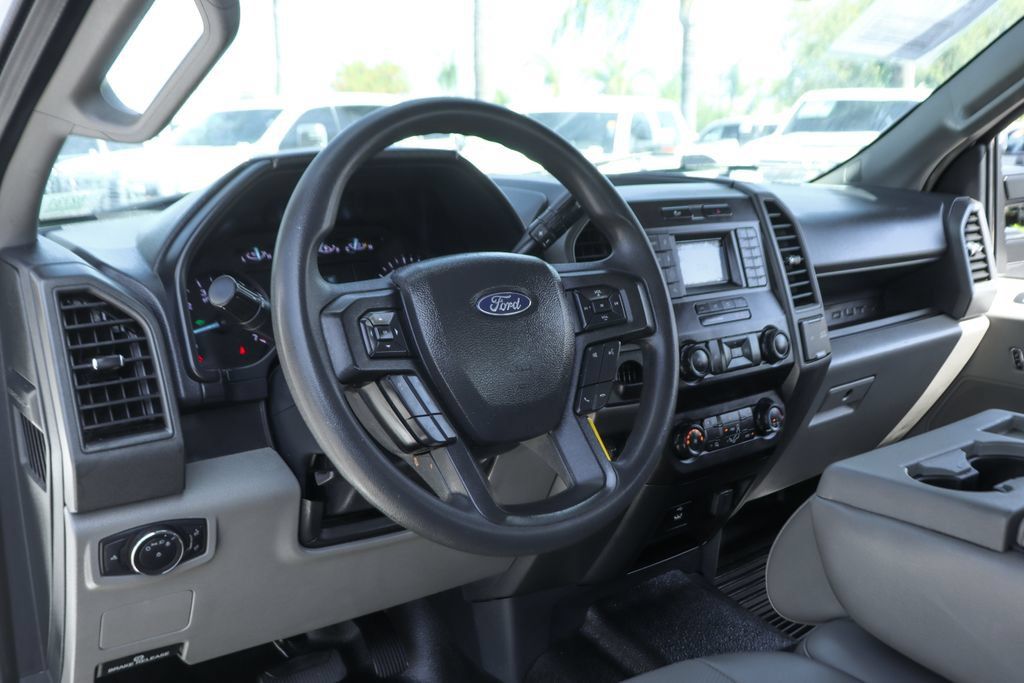 Used 2022 Ford F250 XL w/ Power Equipment Group RWD image 18