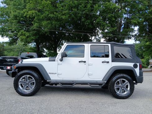 Used 2017 Jeep Wrangler Unlimited Sport w/ Quick Order Package 24S AWD/4WD image 1