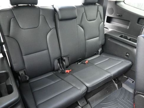 Used 2023 Kia Telluride SX Prestige image 10