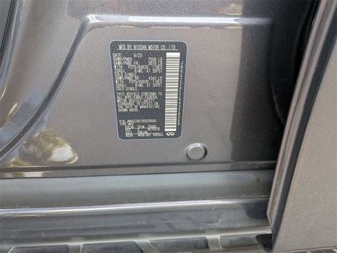 Used 2024 INFINITI QX80 Luxe image 38