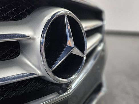 Used 2016 Mercedes-Benz E 350 E 350 Sedan 4D image 7