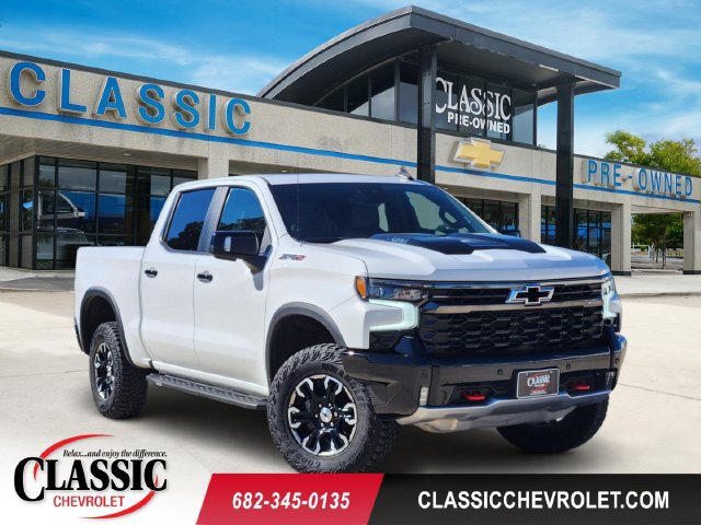 Used 2025 Chevrolet Silverado 1500 ZR2 w/ Technology Package AWD/4WD 360° Tour