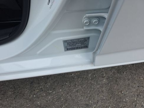 Used 2025 Nissan Sentra SV FWD image 26