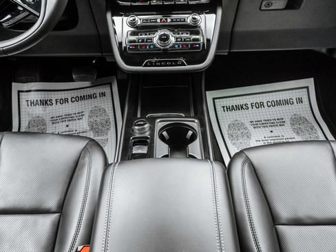 Used 2022 Lincoln Corsair AWD w/ Equipment Group 101A image 12