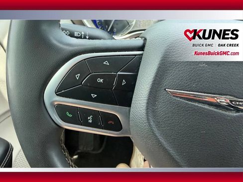 Used 2021 Ford EcoSport SE w/ Interior Protection Package FWD image 18