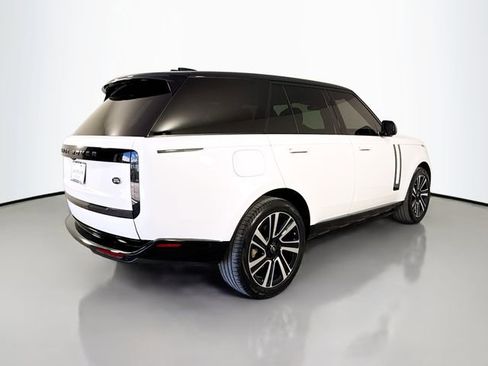 Certified 2023 Land Rover Range Rover SE AWD/4WD image 5