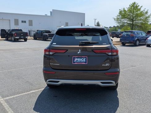 Used 2023 Mitsubishi Outlander SEL image 16