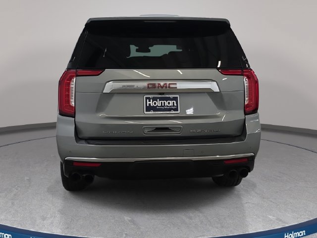 Used 2023 GMC Yukon Denali AWD/4WD image 7