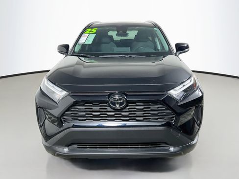 Used 2025 Toyota RAV4 XLE w/ Convenience Package AWD/4WD image 11