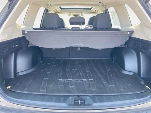 Used 2021 Subaru Forester Premium w/ Popular Package #1 AWD/4WD image 32