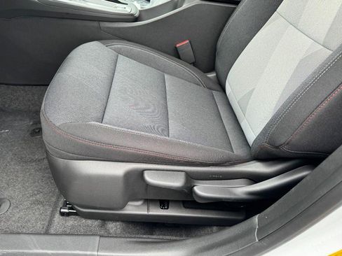 New 2026 Chevrolet Trax RS FWD image 7