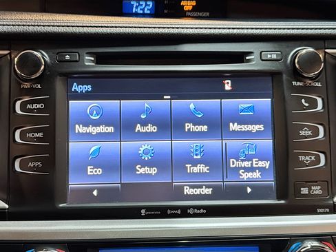 Used 2018 Toyota Highlander XLE image 21