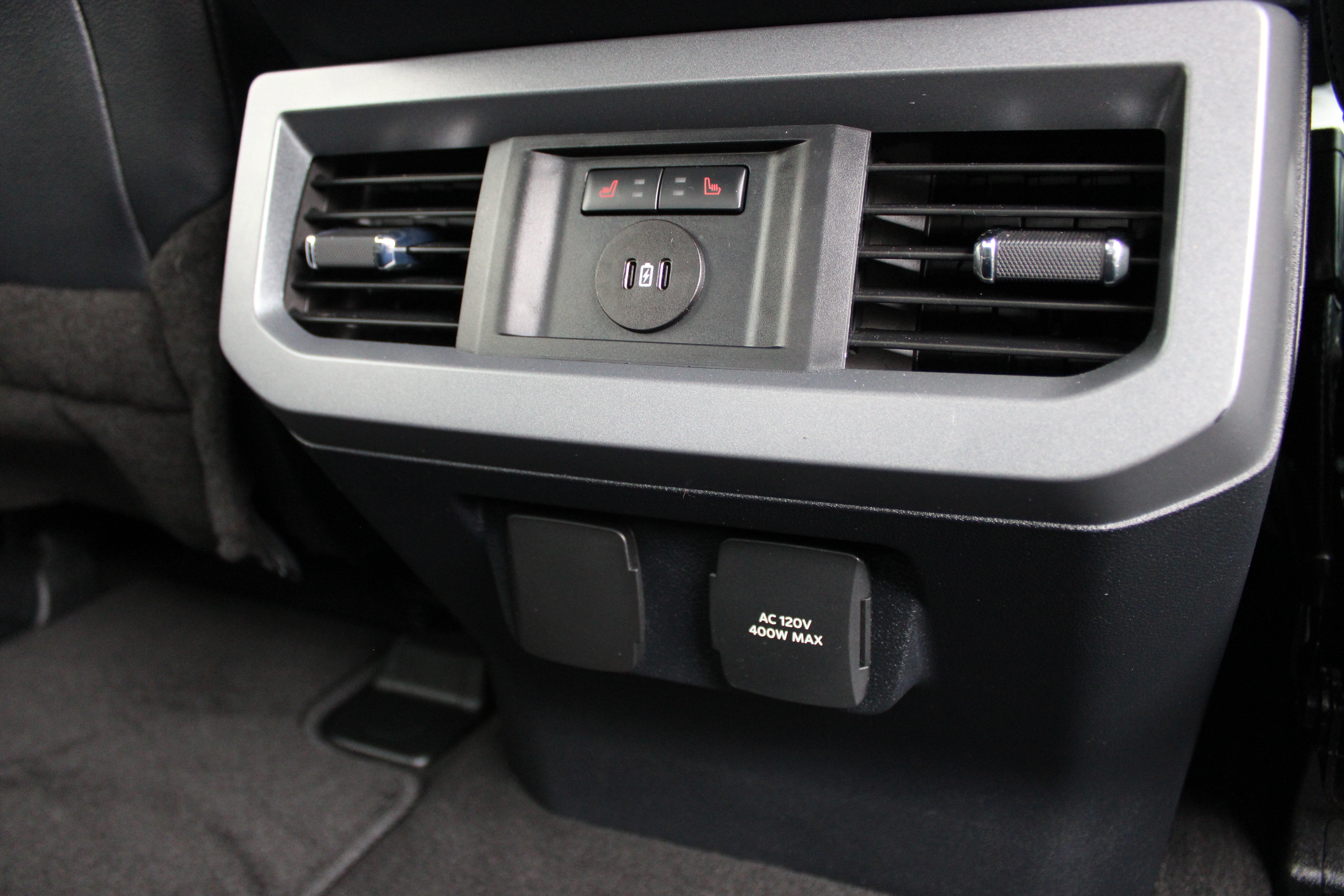 Used 2024 Ford F450 Lariat w/ Lariat Ultimate Package AWD/4WD image 33