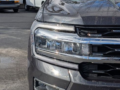 Used 2024 Ford Expedition Max Limited image 10