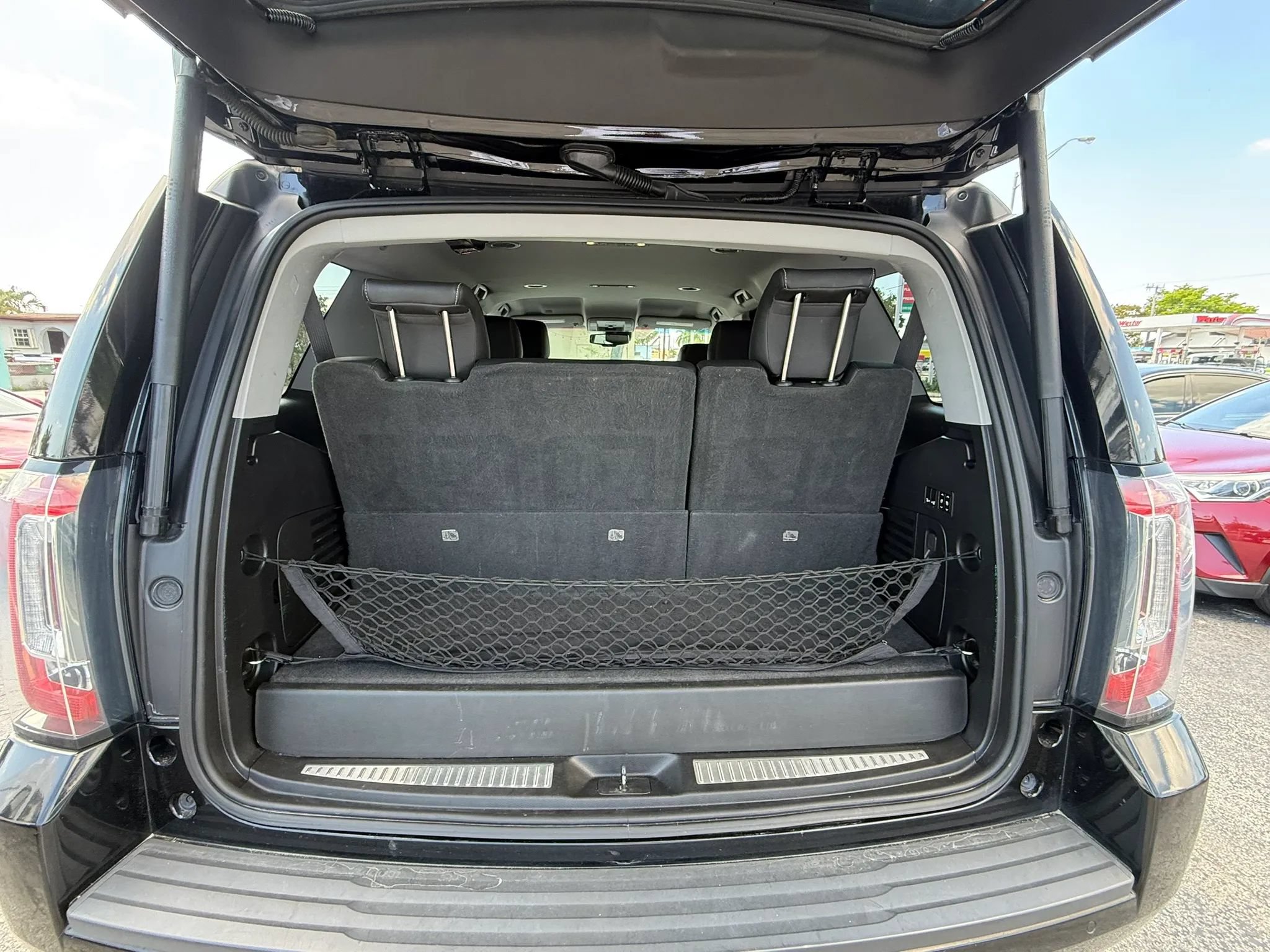 Used 2019 GMC Yukon SLT RWD image 23