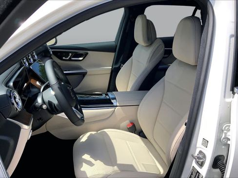 New 2027 Mercedes-Benz GLC 300 4MATIC image 12