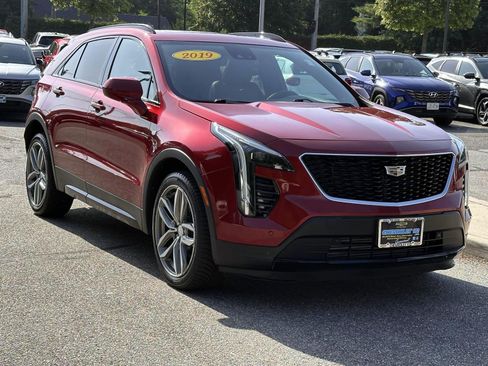 Used 2019 Cadillac XT4 Sport AWD/4WD image 5