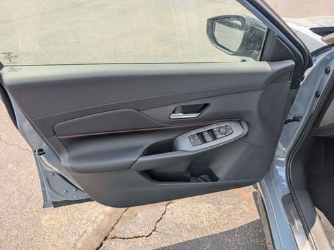 New 2026 Nissan Sentra SR FWD image 17