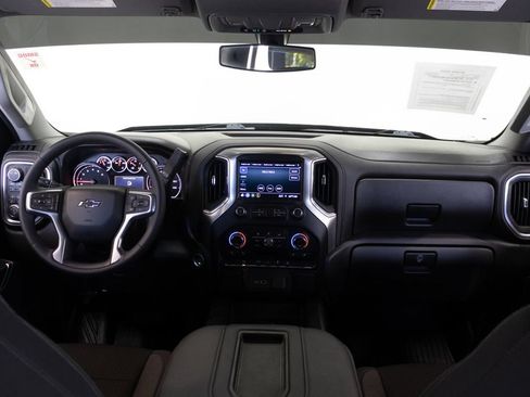 Used 2022 Chevrolet Silverado 1500 LT Trail Boss w/ Safety Package AWD/4WD image 23