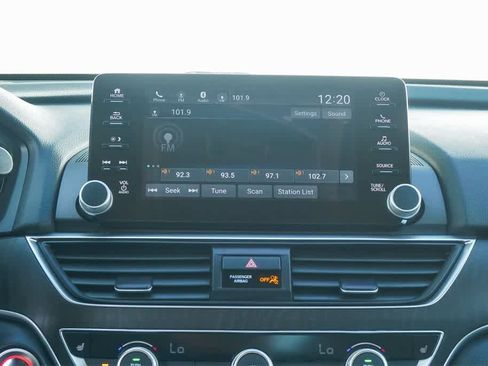 Used 2019 Honda Accord EX-L image 11