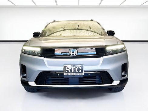 Used 2025 Honda Prologue Touring image 2