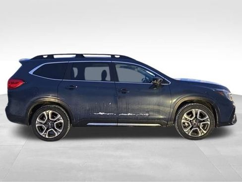 Used 2024 Subaru Ascent Limited w/ Technology Package image 11