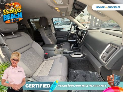 Used 2025 Nissan Frontier SV w/ SV Convenience Package RWD image 23