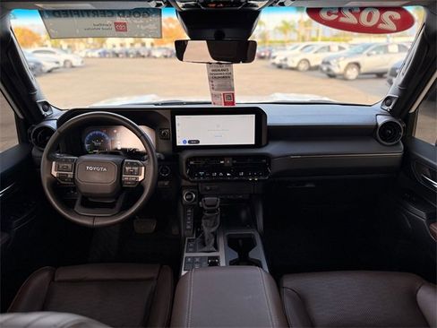 Used 2025 Toyota Land Cruiser Base image 18