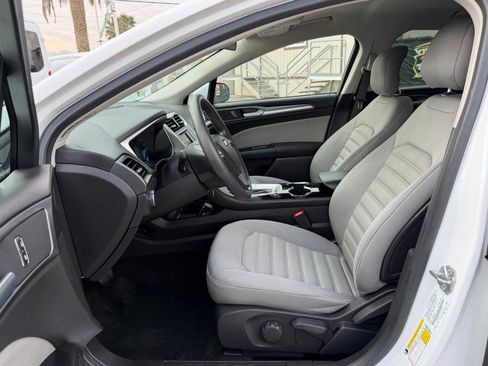 Used 2014 Ford Fusion S image 16