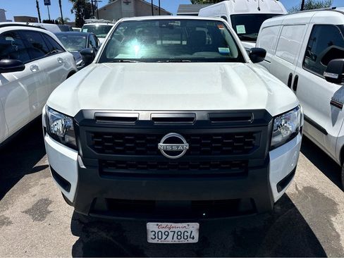 Used 2025 Nissan Frontier S RWD image 2