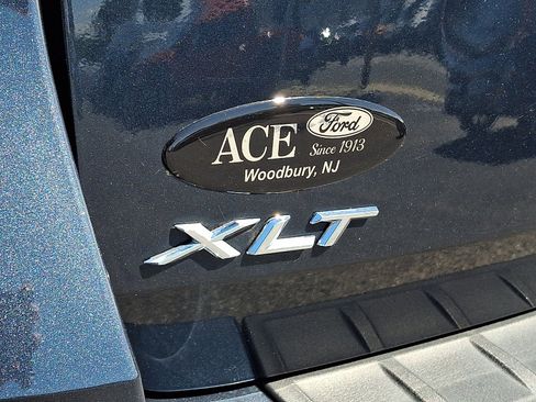 Certified 2023 Ford Explorer XLT w/ Equipment Group 202A AWD/4WD image 31