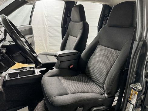 Used 2009 GMC Canyon SLE image 7