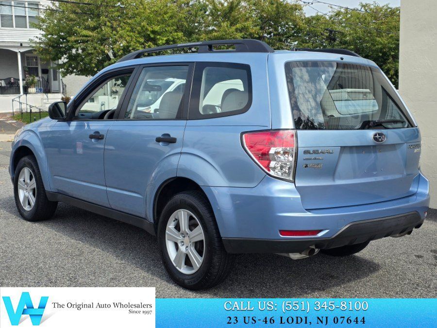 Used 2011 Subaru Forester 2.5X AWD/4WD image 4