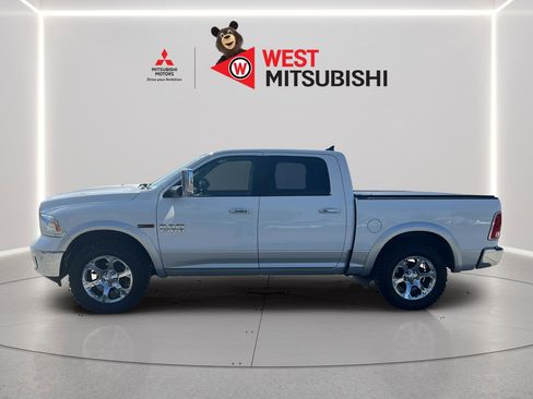 Used 2015 RAM 1500 Laramie w/ Convenience Group AWD/4WD image 2