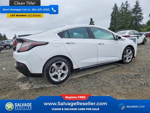 Used 2017 Chevrolet Volt LT w/ Comfort Package FWD image 4