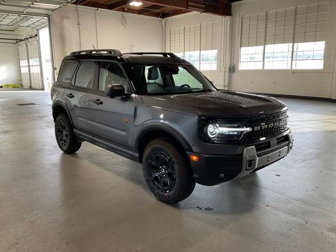 New 2026 Ford Bronco Sport Badlands w/ Sasquatch Badlands Package AWD/4WD image 7
