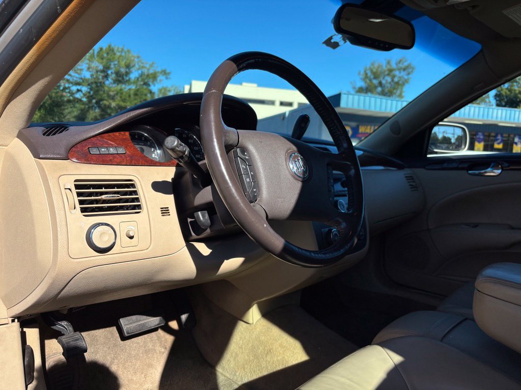 Used 2007 Buick Lucerne CXL FWD image 17