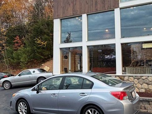 Used 2013 Subaru Impreza 2.0i Premium w/ All-Weather Pkg image 26