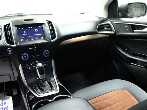 Used 2018 Ford Edge SEL w/ Equipment Group 201A image 16