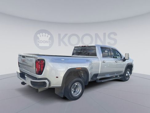 Used 2023 GMC Sierra 3500 Denali image 7