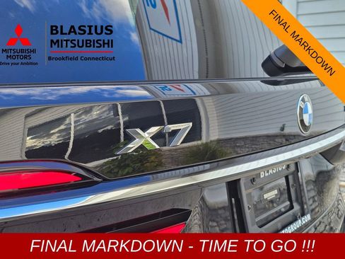 Used 2023 BMW X7 xDrive40i w/ Premium Package image 41