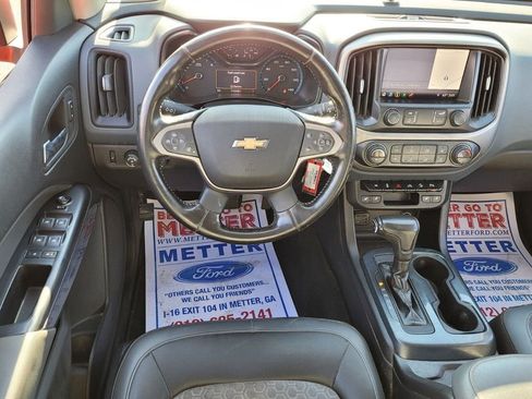 Used 2020 Chevrolet Colorado Z71 AWD/4WD image 7