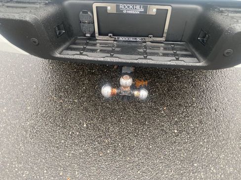 Used 2023 Nissan Frontier SV w/ SV Convenience Package image 7