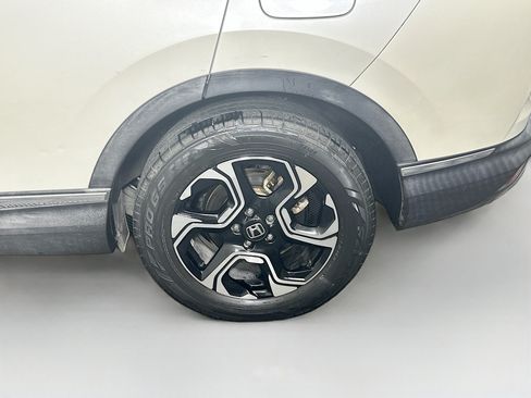 Used 2018 Honda CR-V Touring image 11