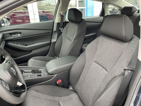 New 2025 Honda Accord SE image 8