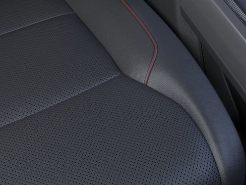 New 2025 Ford F250 Lariat w/ Lariat Ultimate Package AWD/4WD image 16